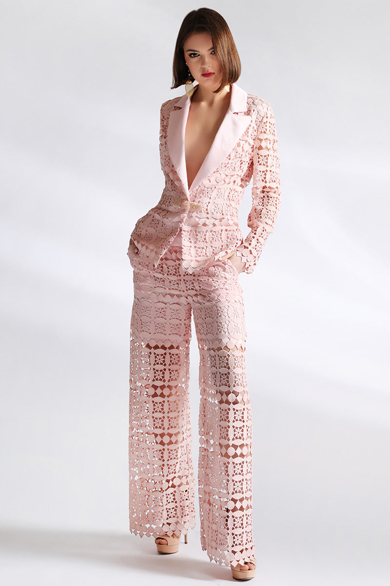 Costum elegant din dantela roz Candy