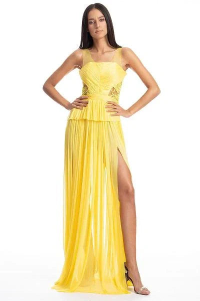 3 secrete de luat în considerare atunci când îți alegi o rochie elegantă de seară