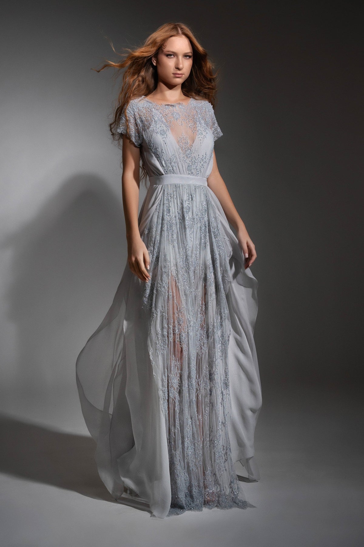 Rochie de seară lungă din dantelă Chantilly și mătase – Serena R4S27