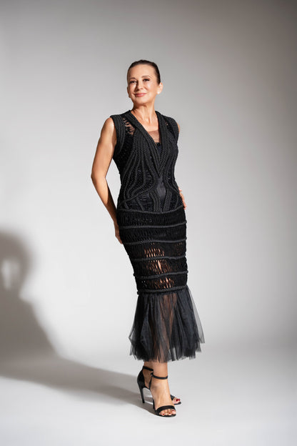 Rochie de seară neagră brodată manual – Catania R17S27