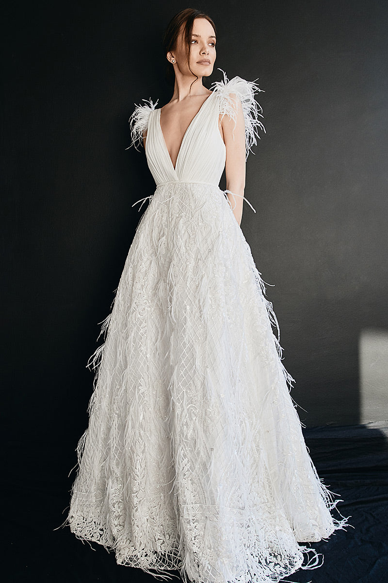 Rochie de mireasa cu matase naturala si dantela in forma de A Regyna