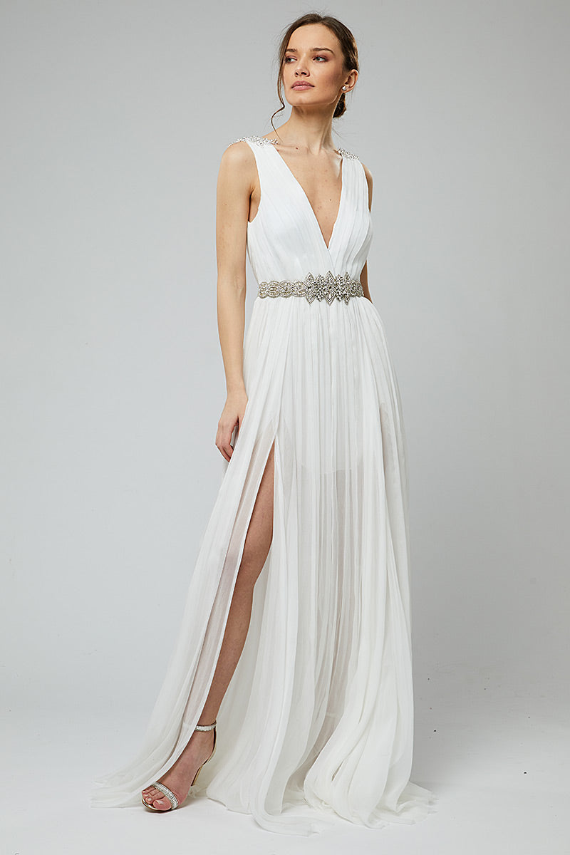 Rochie de mireasa lunga din matase naturala si broderie cu pietre Vera