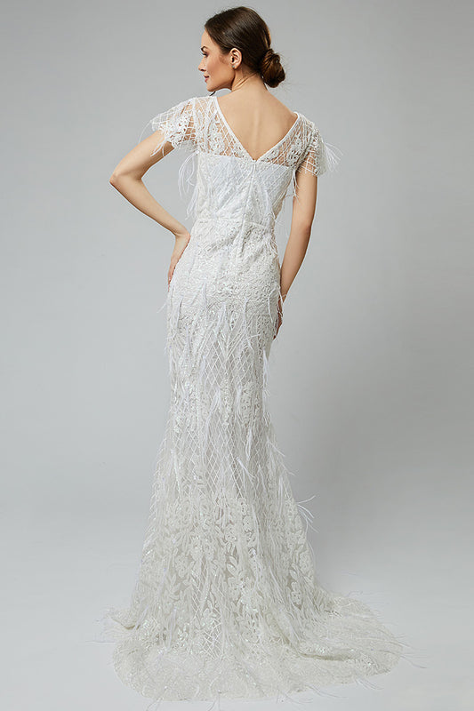 Rochie de mireasa lunga cu broderie si dantela rip sirena cu trena si maneci scurte Valentina