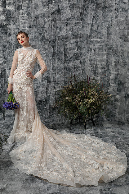 Rochie de mireasa lunga din dantela cu corsaj in stil sirena cu trena  Sensuality