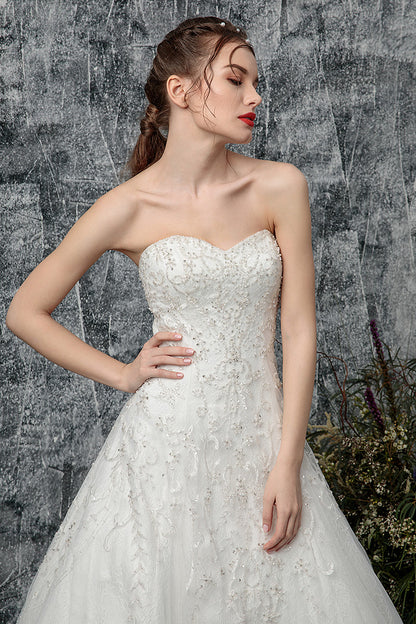 Rochie de mireasa cu matase naturala si dantela in forma de A White Dream