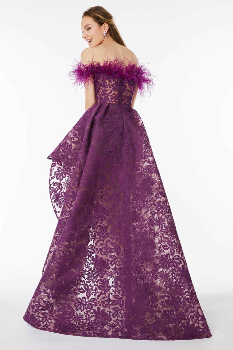 Rochie de seara lunga, asimetrica cu corsaj, din dantela si broderie R10h21