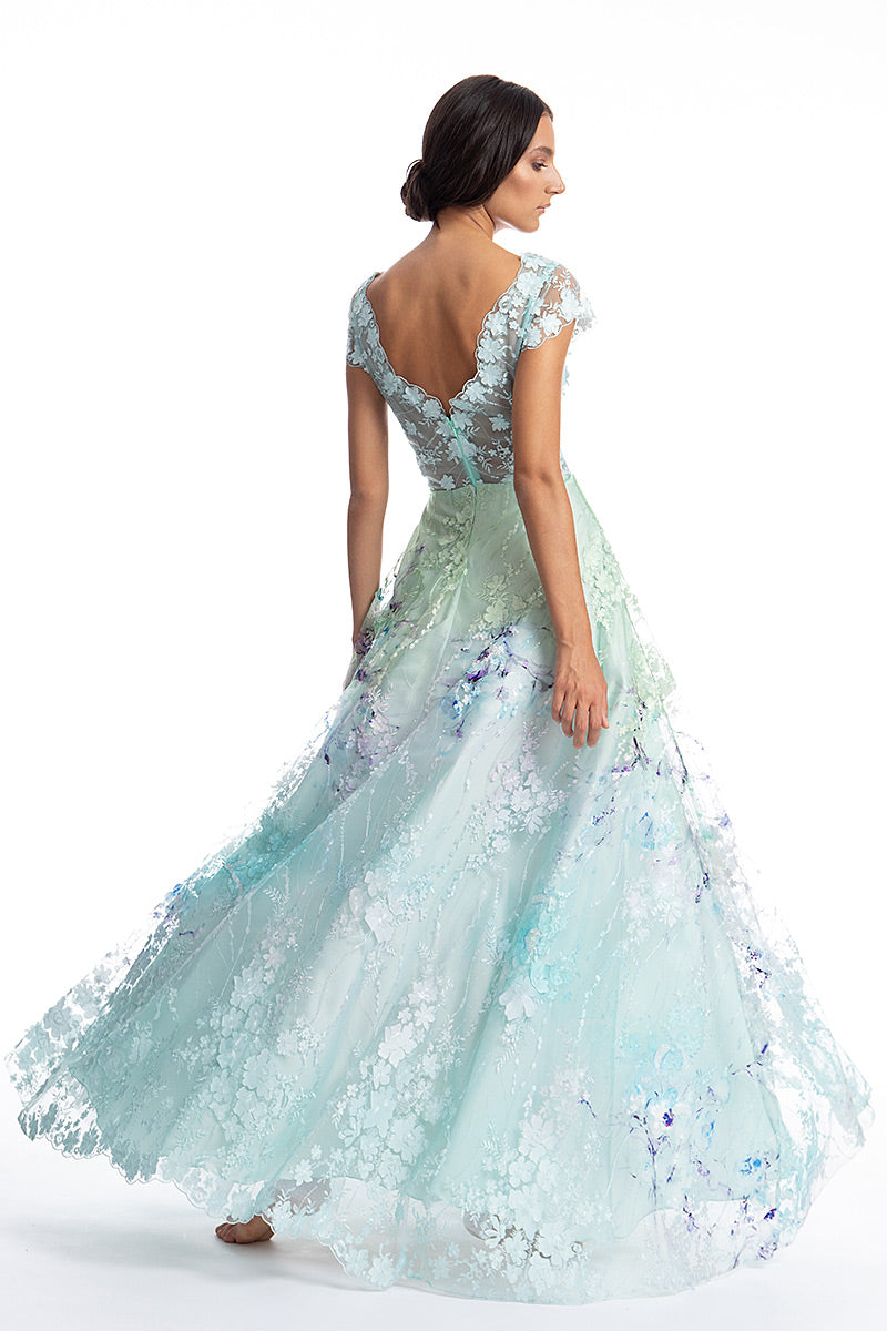 Rochie lunga de seara cu dantela brodata in linia A, cu maneci scurte R13S19