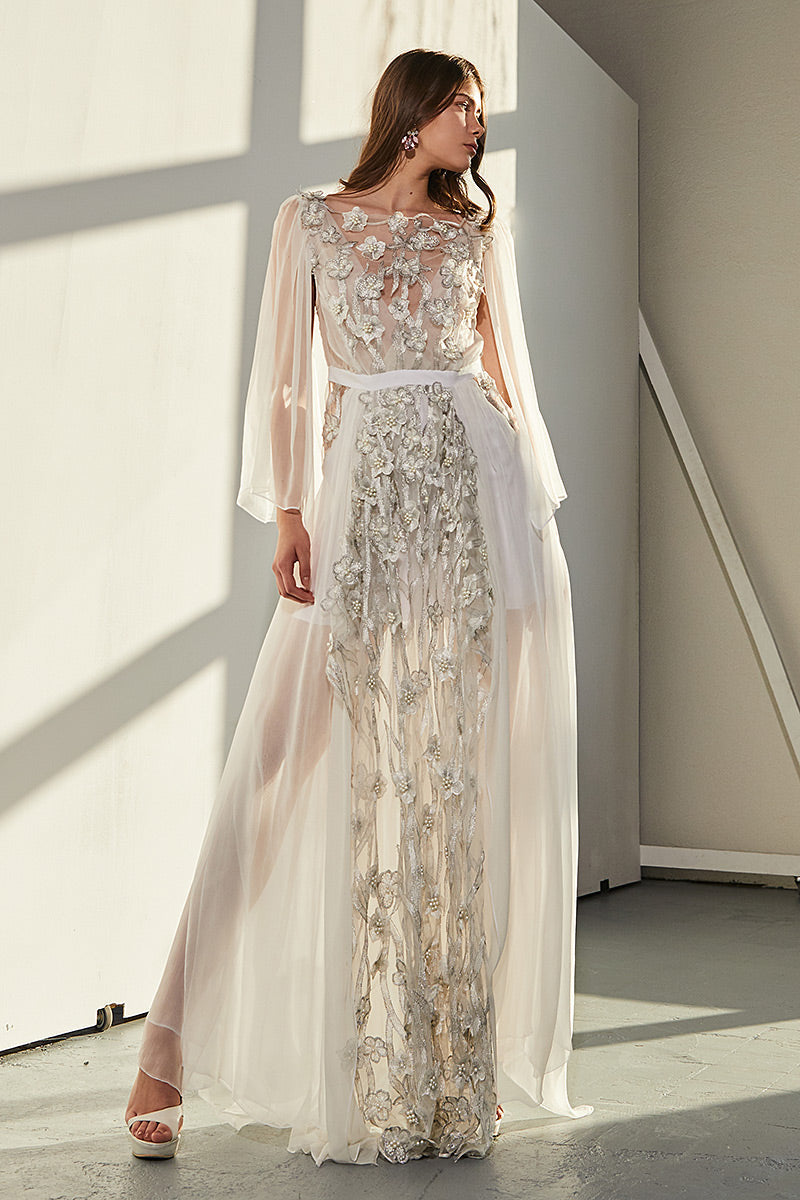 Rochia Strezitia, lunga, din matase naturala, de mireasa, cu maneci lungi si dantela, R14H23