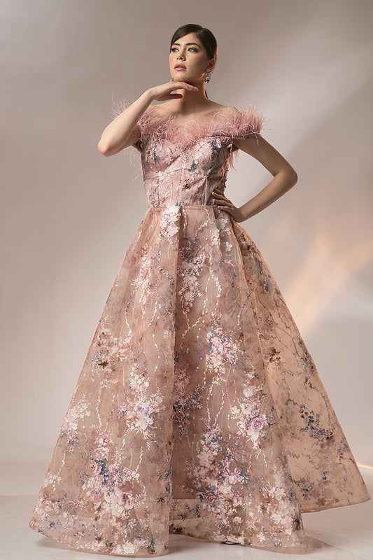 Rochia lunga de seara din dantela cu corsaj R19h24 in forma de A Angelic