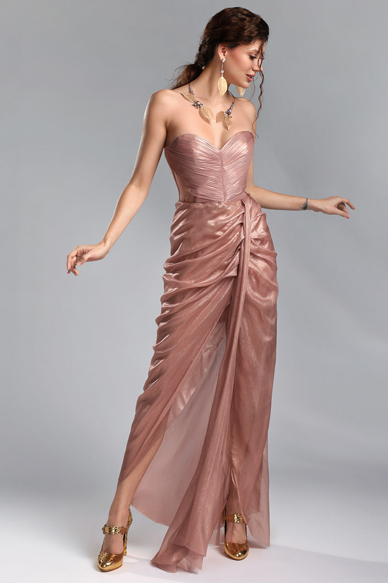 Amarylis, Rochie de seară din mătase bronz