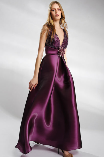 Rochie lunga de seara in forma de A din dantela brodata si organza Aura