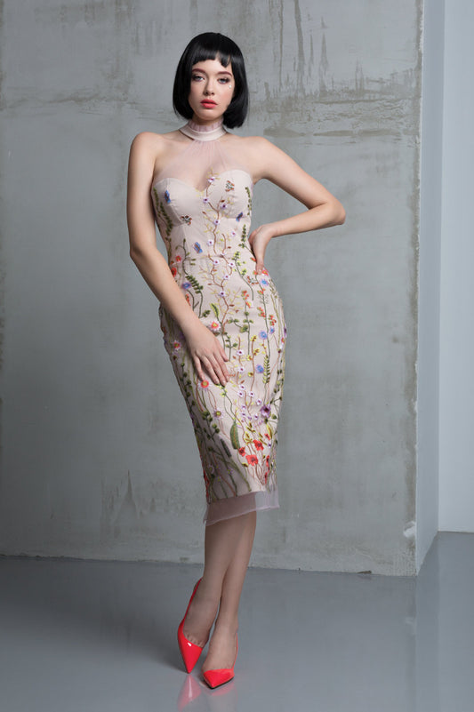 Rochie scurta din tul brodat cu flori si corset R22S17