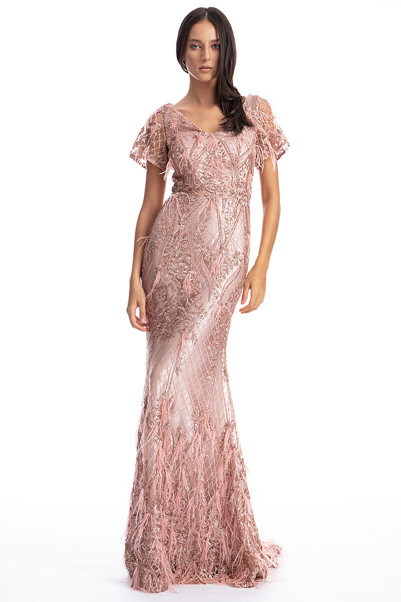 Rochie lunga, de seara, spectaculoasa din broderie si pene, sirena, cu trena si maneci scurte R23S19