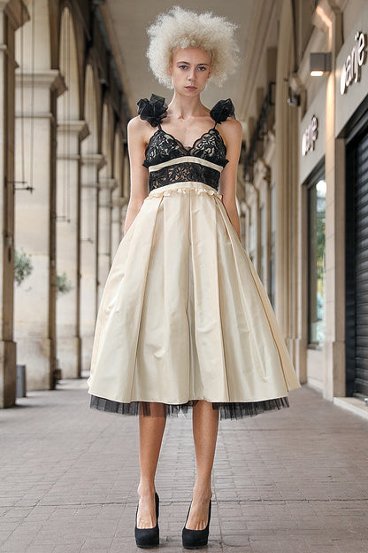 Rochie midi de ocazie cu corsaj de dantela si tafta. R27S18