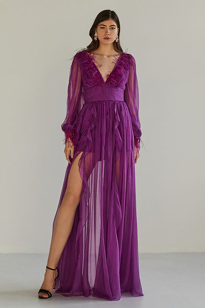Rochie matase lunga Violacea, de seara, cu maneci lungi si pene de strut