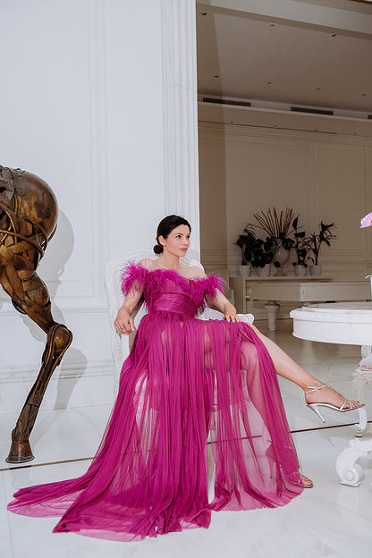 Rochie lunga de matase cu umerii goi Magic