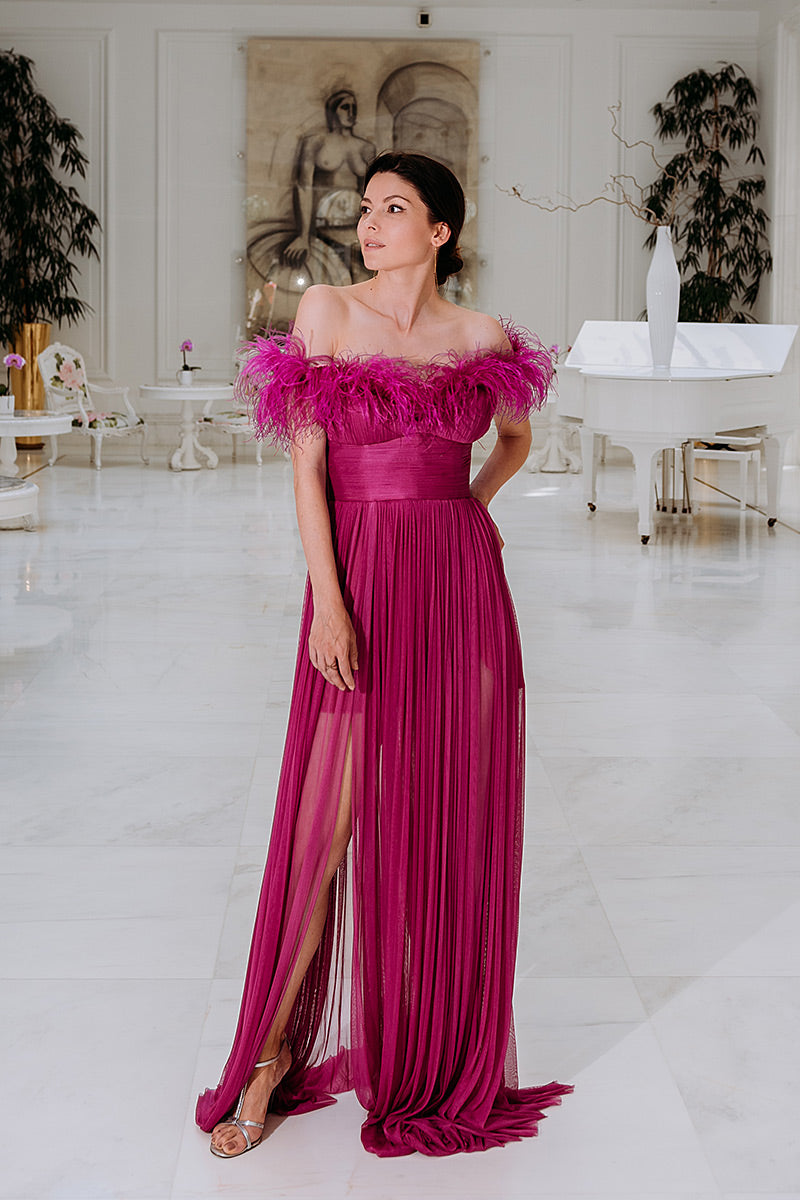 Rochie lunga de matase cu umerii goi Magic