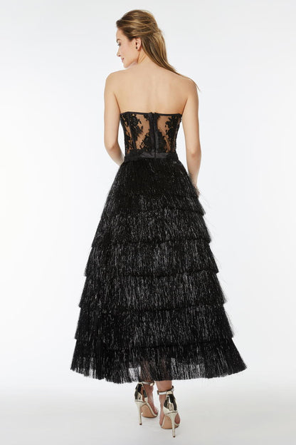 Rochie midi neagra de seara din dantela cu corsaj in linia  Alisa