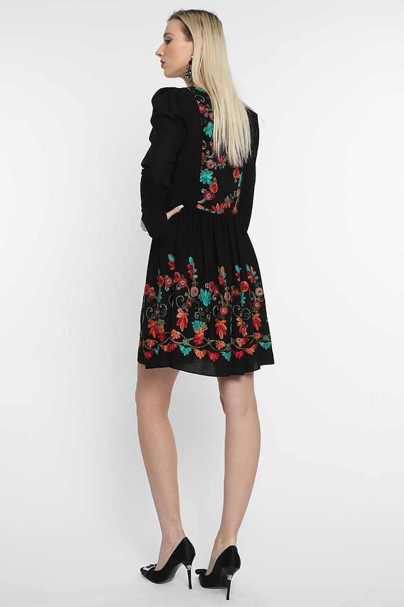 Rochia superba de de zi din matase naturala si lana cu broderie Fresh Love