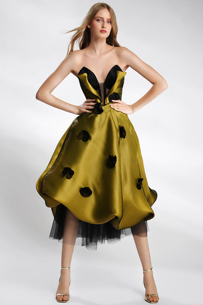 Rochia eleganta midi, din organza cu corsaj Rozia